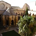 Monasterio De Rueda בית הארחה