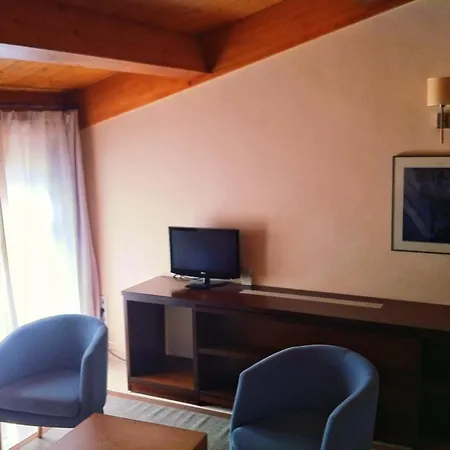 Monasterio De Rueda 3*