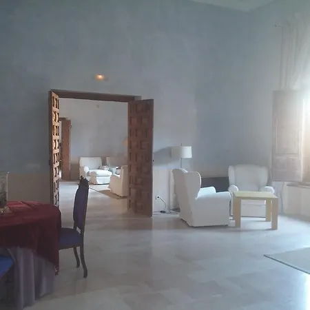 Monasterio De Rueda بيت ضيافة 3*
