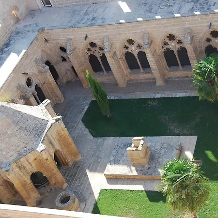Monasterio De Rueda بيت ضيافة