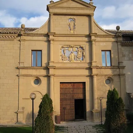 بيت ضيافة Monasterio De Rueda 3*