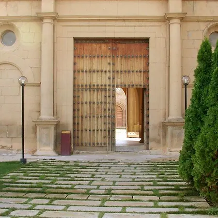 Monasterio De Rueda بيت ضيافة 3*