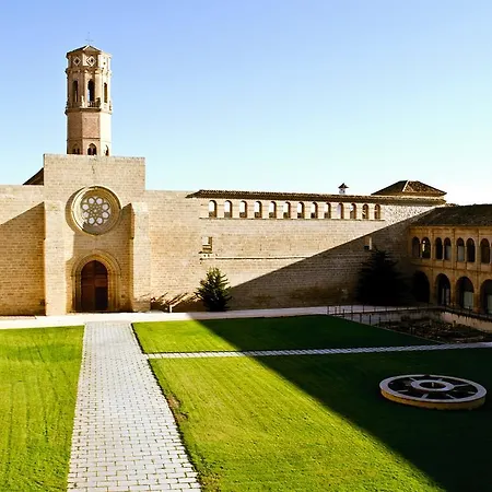 بيت ضيافة Monasterio De Rueda