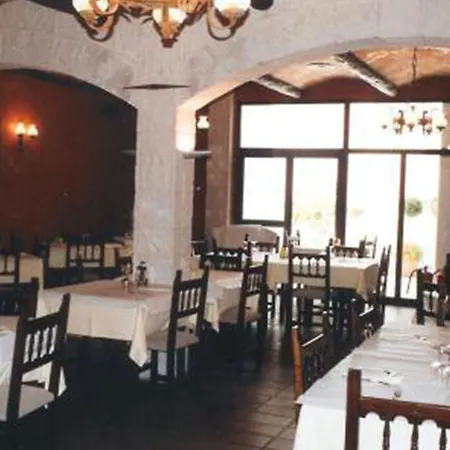 Monasterio De Rueda בית הארחה Sástago