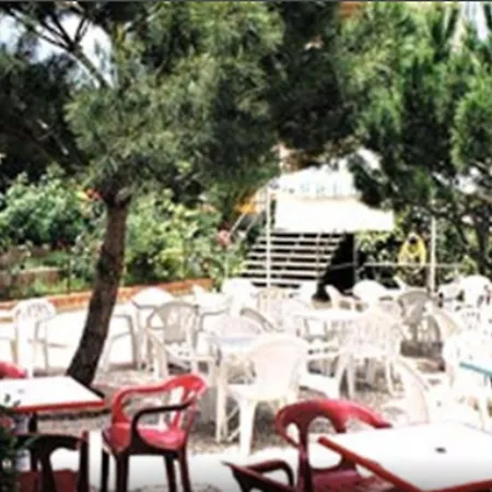 Monasterio De Rueda 3*