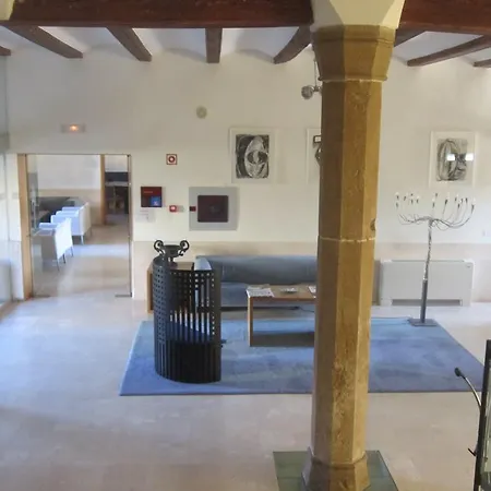 Monasterio De Rueda بيت ضيافة
