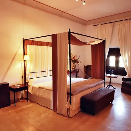 Monasterio De Rueda 3*