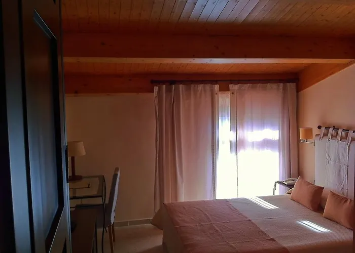 Monasterio De Rueda 3* Sástago