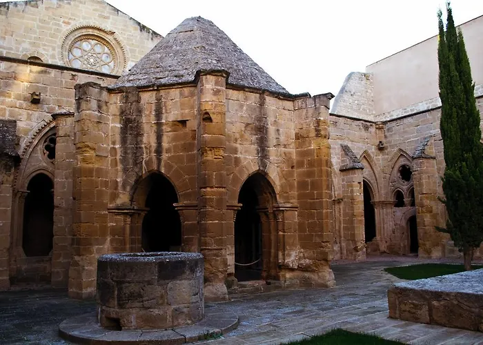 Monasterio De Rueda 3*