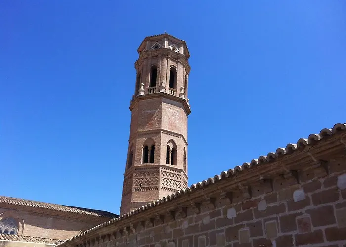 Pensionat Monasterio De Rueda 3*