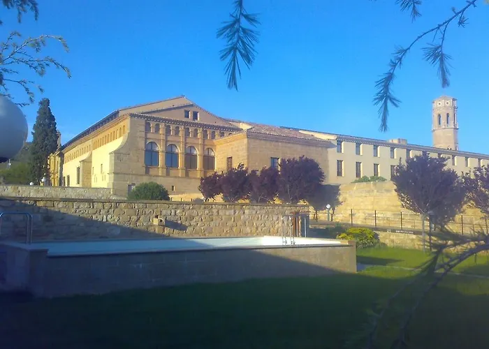 Monasterio De Rueda 3*